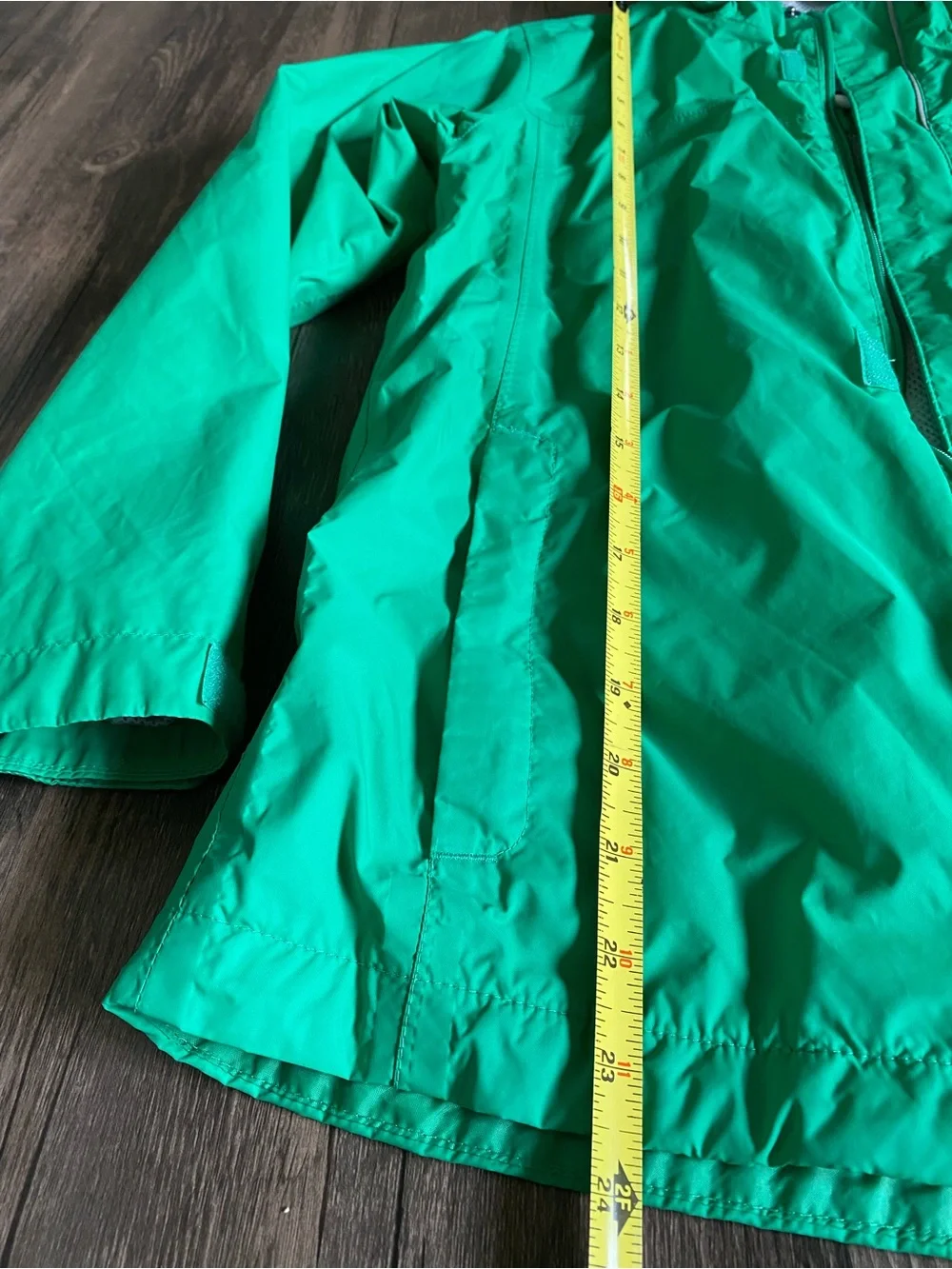 Columbia Kid Green Hooded Raincoat (Size M) 10/12